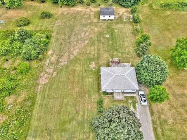 3066 Highway 3, House detached with 3 bedrooms, 1 bathrooms and 6 parking in Port Colborne ON | Image 12