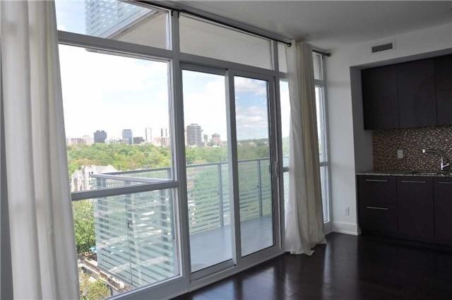 1606 - 170 Avenue Rd, Condo with 2 bedrooms, 2 bathrooms and 1 parking in Toronto ON | Image 13