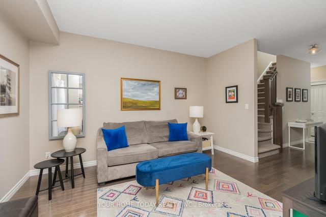 30 - 146 Downey Rd, Townhouse with 3 bedrooms, 4 bathrooms and 2 parking in Guelph ON | Image 2