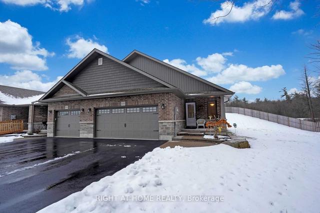 107 Aspen Dr, House attached with 2 bedrooms, 3 bathrooms and 8 parking in Quinte West ON | Image 23