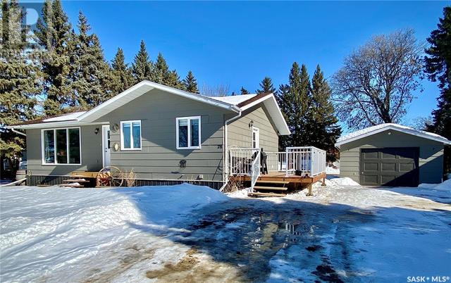 26 Noel Street, House detached with 3 bedrooms, 2 bathrooms and null parking in Dubuc SK | Image 2