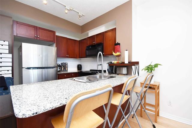 1004 - 1359 Rathburn Rd, Condo with 1 bedrooms, 1 bathrooms and 1 parking in Mississauga ON | Image 21
