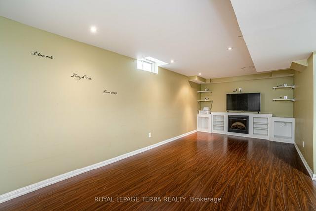 8 Trudelle Cres, House semidetached with 3 bedrooms, 3 bathrooms and 3 parking in Brampton ON | Image 26
