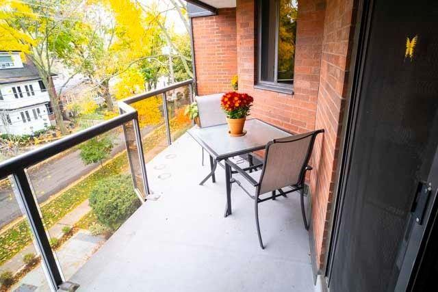 404 - 30 Glen Elm Ave, Condo with 2 bedrooms, 2 bathrooms and 1 parking in Toronto ON | Image 19