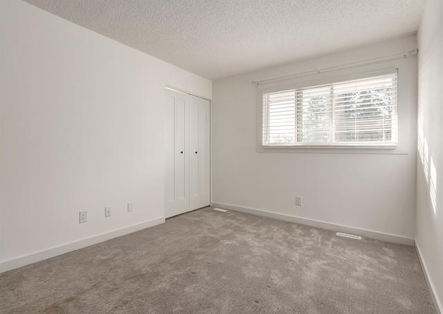 802 - 13104 Elbow Drive Sw, Home with 2 bedrooms, 1 bathrooms and 1 parking in Calgary AB | Image 3