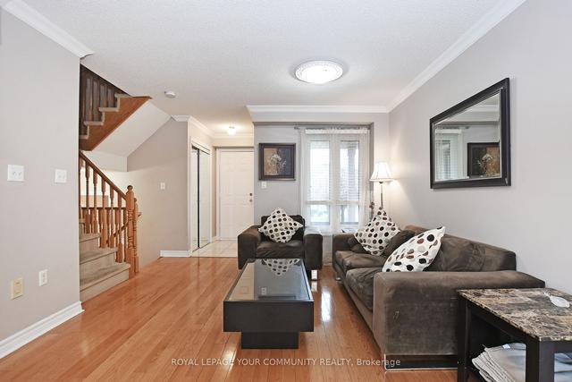 3435 Spirea Terr, House semidetached with 3 bedrooms, 3 bathrooms and 3 parking in Mississauga ON | Image 21