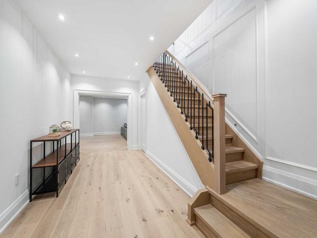 248 Lytton Blvd, House detached with 5 bedrooms, 5 bathrooms and 4 parking in Toronto ON | Image 29