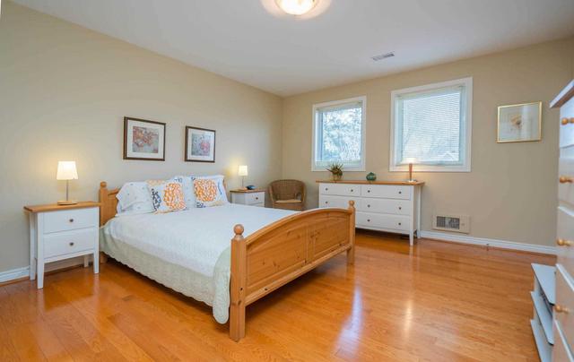 23 Barrydale Cres, House detached with 4 bedrooms, 5 bathrooms and 4 parking in Toronto ON | Image 17