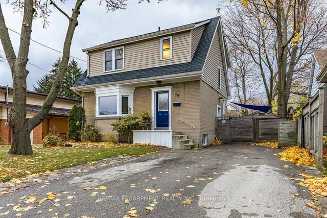 79 West 32nd St, House detached with 3 bedrooms, 1 bathrooms and 4 parking in Hamilton ON | Image 12