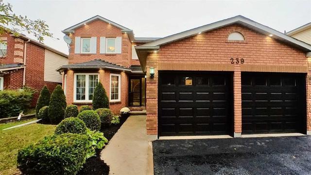 239 Glenabbey Dr, House detached with 3 bedrooms, 3 bathrooms and 4 parking in Clarington ON | Image 1