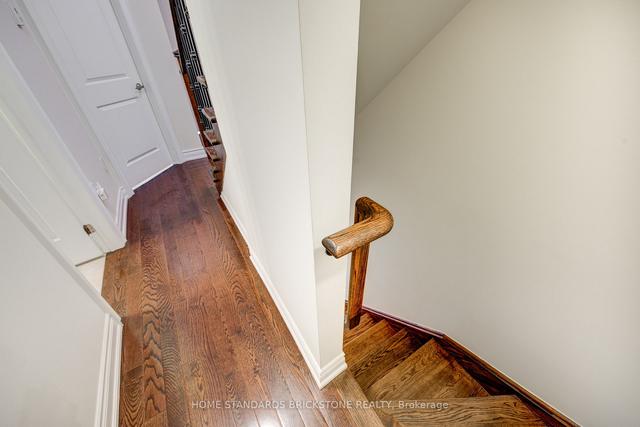 7 - 10 Hargrave Lane, Townhouse with 3 bedrooms, 3 bathrooms and 1 parking in Toronto ON | Image 10