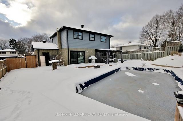 663 Norman Cres, House detached with 3 bedrooms, 3 bathrooms and 5 parking in Midland ON | Image 29