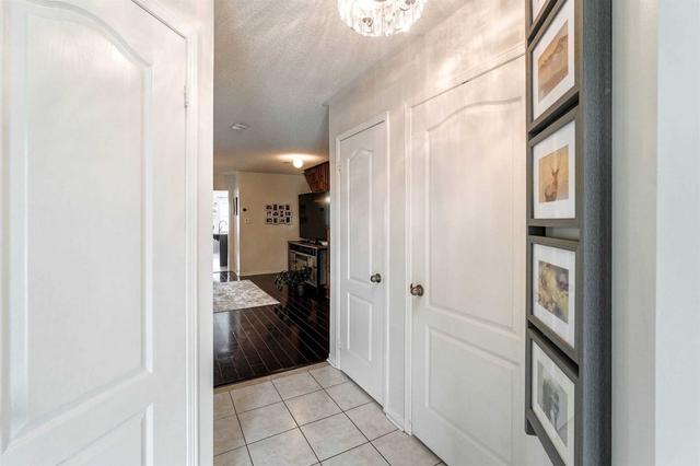 7376 Lowville Hts, House semidetached with 4 bedrooms, 4 bathrooms and 3 parking in Mississauga ON | Image 36