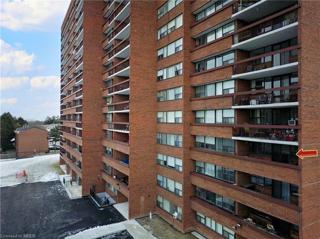 409 - 3501 Glen Erin Drive, House attached with 2 bedrooms, 1 bathrooms and 2 parking in Mississauga ON | Image 9