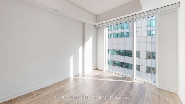 1103 - 87 Peter St, Condo with 2 bedrooms, 1 bathrooms and 0 parking in Toronto ON | Image 8