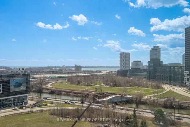 1204 - 25 Baseball Pl, Condo with 2 bedrooms, 2 bathrooms and 1 parking in Toronto ON | Image 20