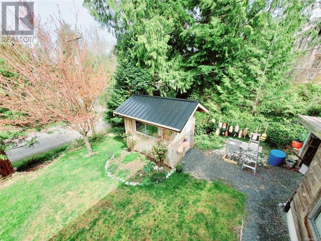 320 Leighton Way, House detached with 4 bedrooms, 3 bathrooms and 4 parking in Tofino BC | Image 27