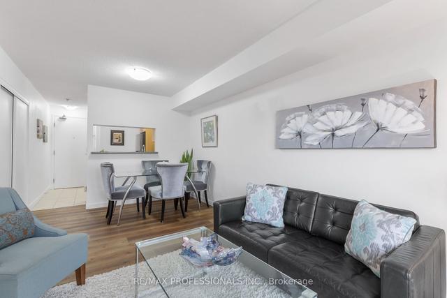 313 - 4 Elsinore Path, Condo with 2 bedrooms, 1 bathrooms and 1 parking in Toronto ON | Image 24