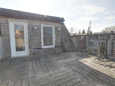 upper - 253 Bedford Rd, House detached with 3 bedrooms, 2 bathrooms and 1 parking in Toronto ON | Image 3