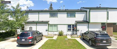 130 Pennsylvania Road Se, Home with 4 bedrooms, 1 bathrooms and 1 parking in Calgary AB | Card Image