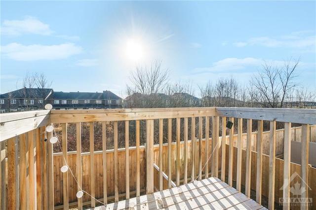 32 Barn Swallow Private, Townhouse with 3 bedrooms, 3 bathrooms and 2 parking in Ottawa ON | Image 26