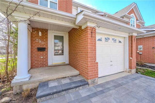 580 Beaver Creek Crescent, House attached with 3 bedrooms, 3 bathrooms and 3 parking in Waterloo ON | Image 34