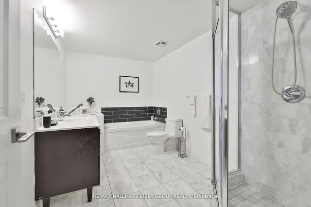 404 - 1 Scott St, Condo with 1 bedrooms, 2 bathrooms and 1 parking in Toronto ON | Image 15