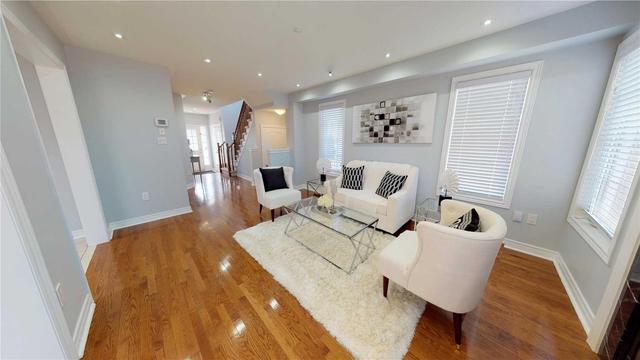 12 Atherton Ave, House detached with 3 bedrooms, 3 bathrooms and 2 parking in Ajax ON | Image 5