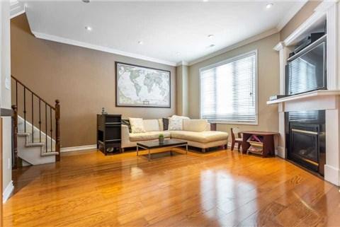 th 304 - 25 Avondale Ave, Townhouse with 3 bedrooms, 3 bathrooms and 2 parking in Toronto ON | Image 4