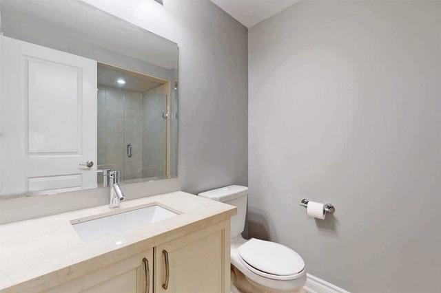 2150 Bayview Ave, Townhouse with 3 bedrooms, 3 bathrooms and 2 parking in Toronto ON | Image 26