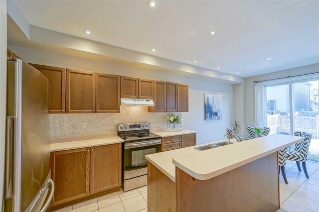 19 Overhold Cres, House detached with 4 bedrooms, 4 bathrooms and 4 parking in Richmond Hill ON | Image 36