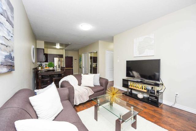 106 - 7405 Goreway Dr, Condo with 2 bedrooms, 2 bathrooms and 1 parking in Mississauga ON | Image 3