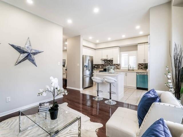 32 Jordensen Dr, House semidetached with 4 bedrooms, 4 bathrooms and 2 parking in Brampton ON | Image 4