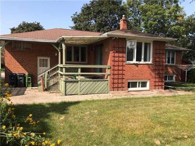 65 Wallingford Rd, House detached with 3 bedrooms, 2 bathrooms and 2 parking in Toronto ON | Image 10
