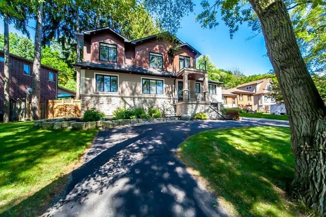 30 Catalina Dr, House detached with 5 bedrooms, 3 bathrooms and 9 parking in Toronto ON | Image 23
