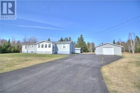 145 Keith Mundle, Home with 2 bedrooms, 1 bathrooms and null parking in Richibucto P NB | Card Image