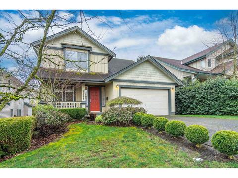 15070 68a Avenue, House detached with 5 bedrooms, 3 bathrooms and 4 parking in Surrey BC | Card Image