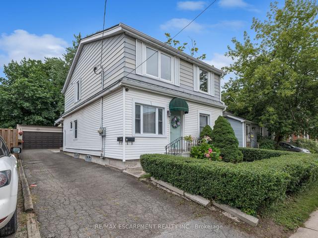 160 Welland Ave, House detached with 4 bedrooms, 2 bathrooms and 6 parking in St. Catharines ON | Image 12