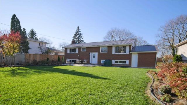 255 Riverview Blvd, House detached with 3 bedrooms, 2 bathrooms and 5 parking in St. Catharines ON | Image 13