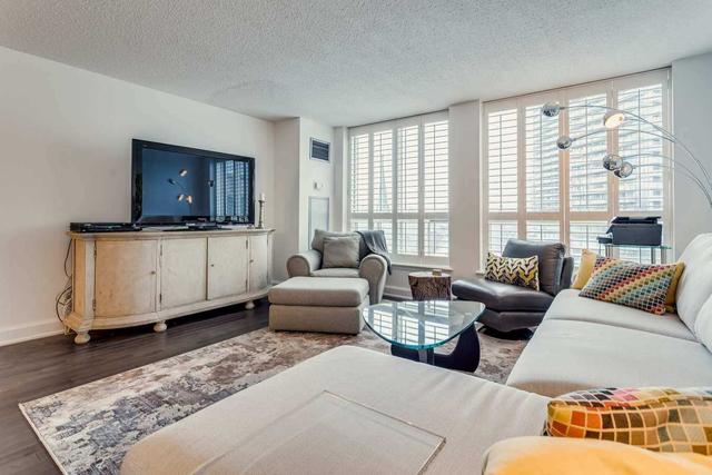 703 - 44 St Joseph St, Condo with 1 bedrooms, 1 bathrooms and 1 parking in Toronto ON | Image 10