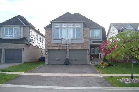 3 Telegraph Dr, House detached with 3 bedrooms, 3 bathrooms and 4 parking in Whitby ON | Image 1
