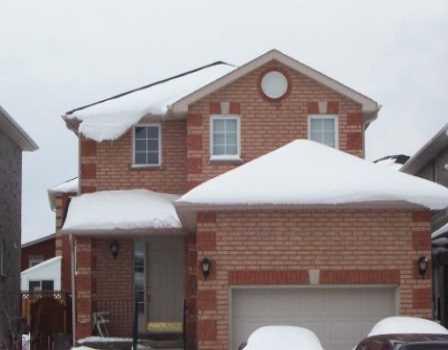 34 Violet St, House attached with 3 bedrooms, 4 bathrooms and null parking in Barrie ON | Image 1