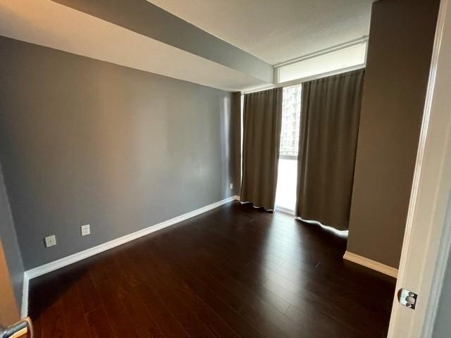 2001 - 225 Webb Dr, Condo with 1 bedrooms, 1 bathrooms and 1 parking in Mississauga ON | Image 6