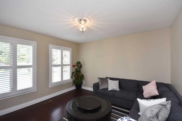 30 Ravinder Crt, House detached with 5 bedrooms, 4 bathrooms and 12 parking in Brampton ON | Image 31