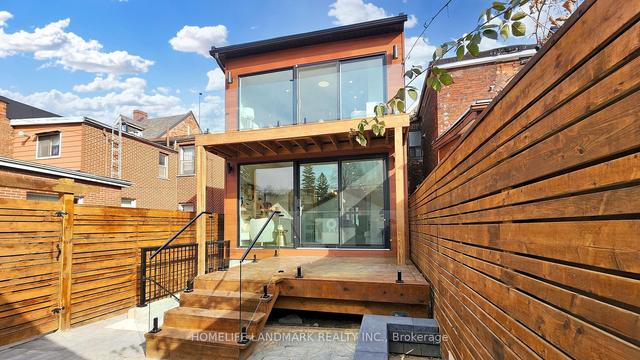 168 Lansdowne Ave, House detached with 3 bedrooms, 4 bathrooms and 2 parking in Toronto ON | Image 17