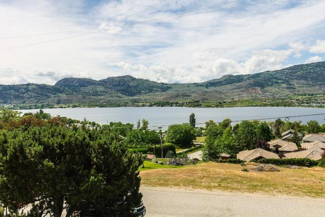 3603 37th Street, House detached with 2 bedrooms, 2 bathrooms and 4 parking in Okanagan Similkameen A BC | Image 42