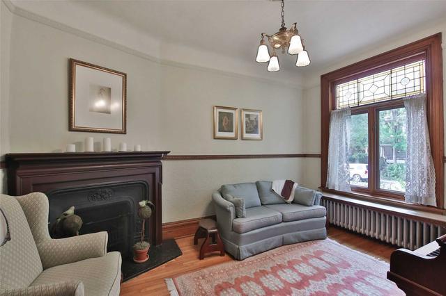 13a Delaware Ave, House semidetached with 4 bedrooms, 4 bathrooms and 1 parking in Toronto ON | Image 27