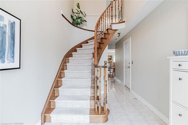 15 - 2250 Rockingham Drive, House attached with 3 bedrooms, 3 bathrooms and 2 parking in Oakville ON | Image 6