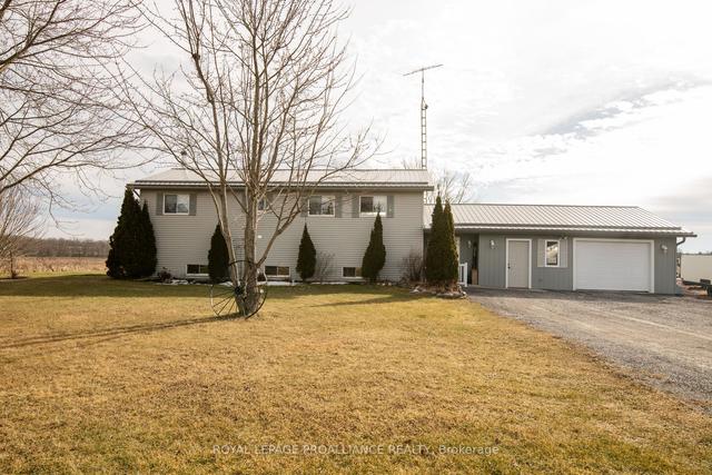 462 Hinchey Rd, House detached with 4 bedrooms, 2 bathrooms and 10 parking in Tyendinaga ON | Image 1