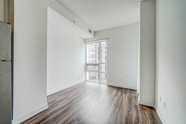 609 - 621 Sheppard Ave E, Condo with 2 bedrooms, 1 bathrooms and 1 parking in Toronto ON | Image 11